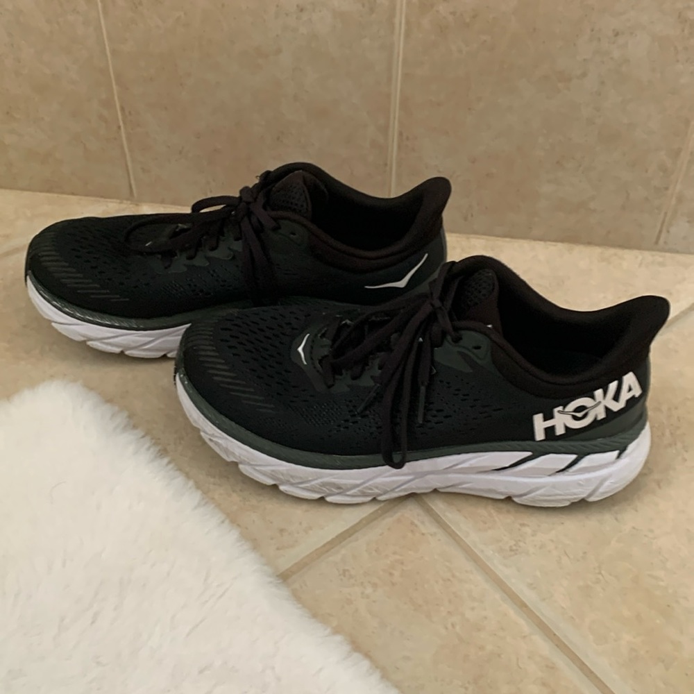 Hoka Clifton 7